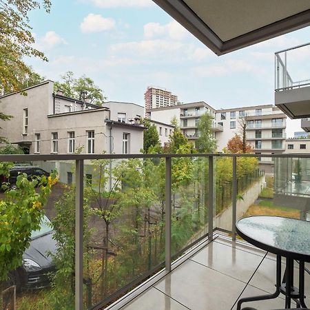 Exceptional Apartment With Parking By Noclegi Renters Katowice Zewnętrze zdjęcie